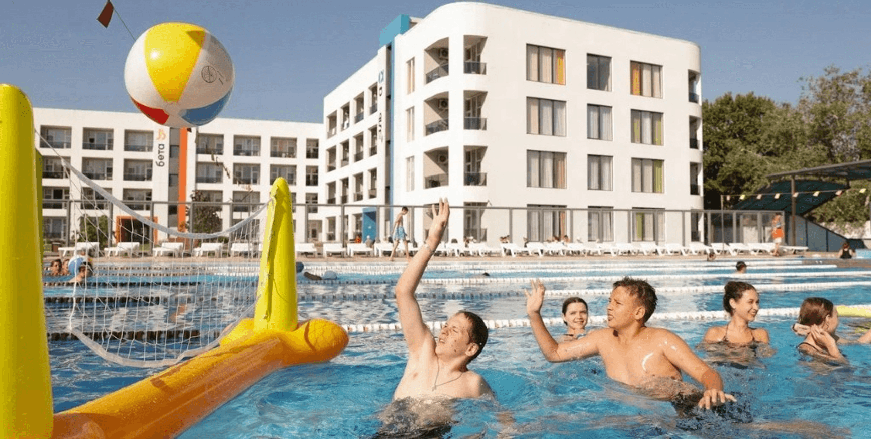 Бассейны на территории центра «Вита», Анапа