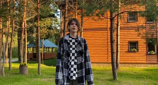 Больше всего запомнилась пенная вечеринка