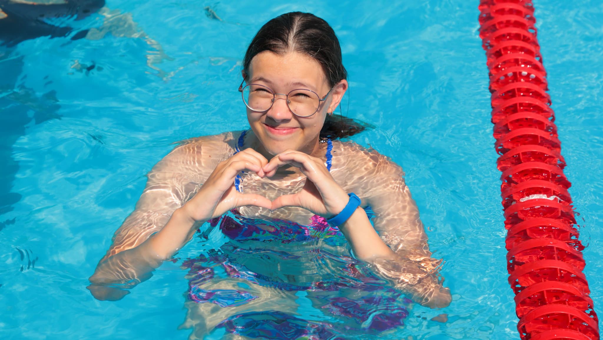 Детские летние лагеря и сборы с бассейном на море