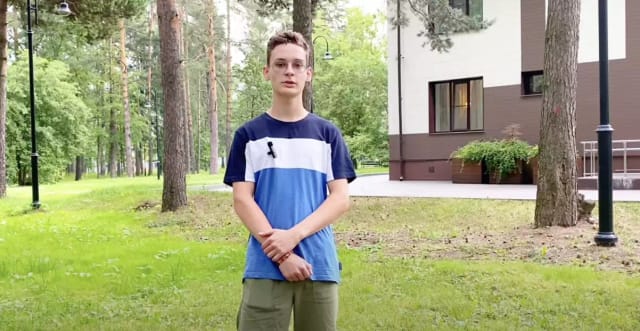 Запомнились активности, английский язык и ребята, которые здесь со мной