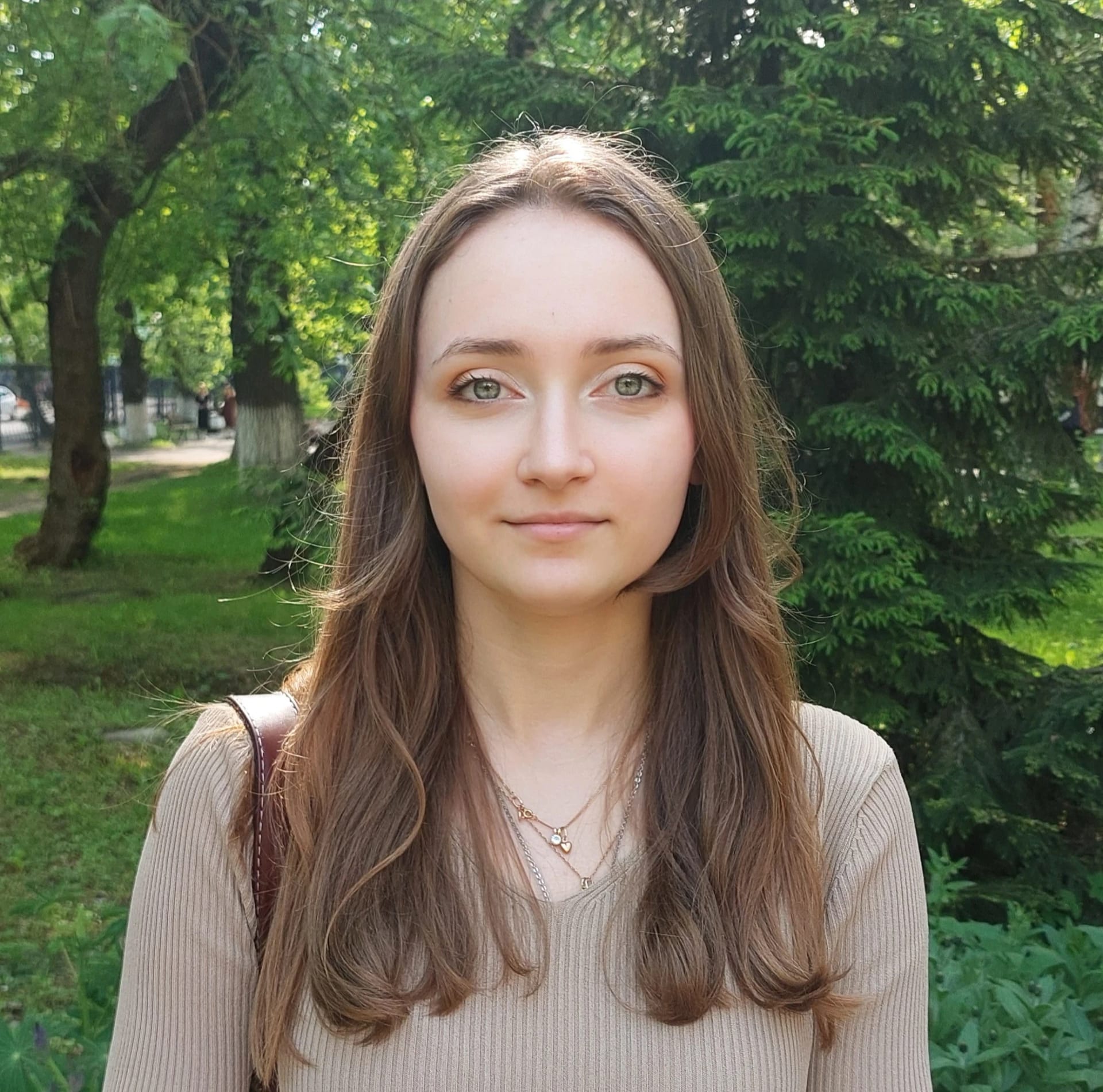 Нелли Хлабыстина