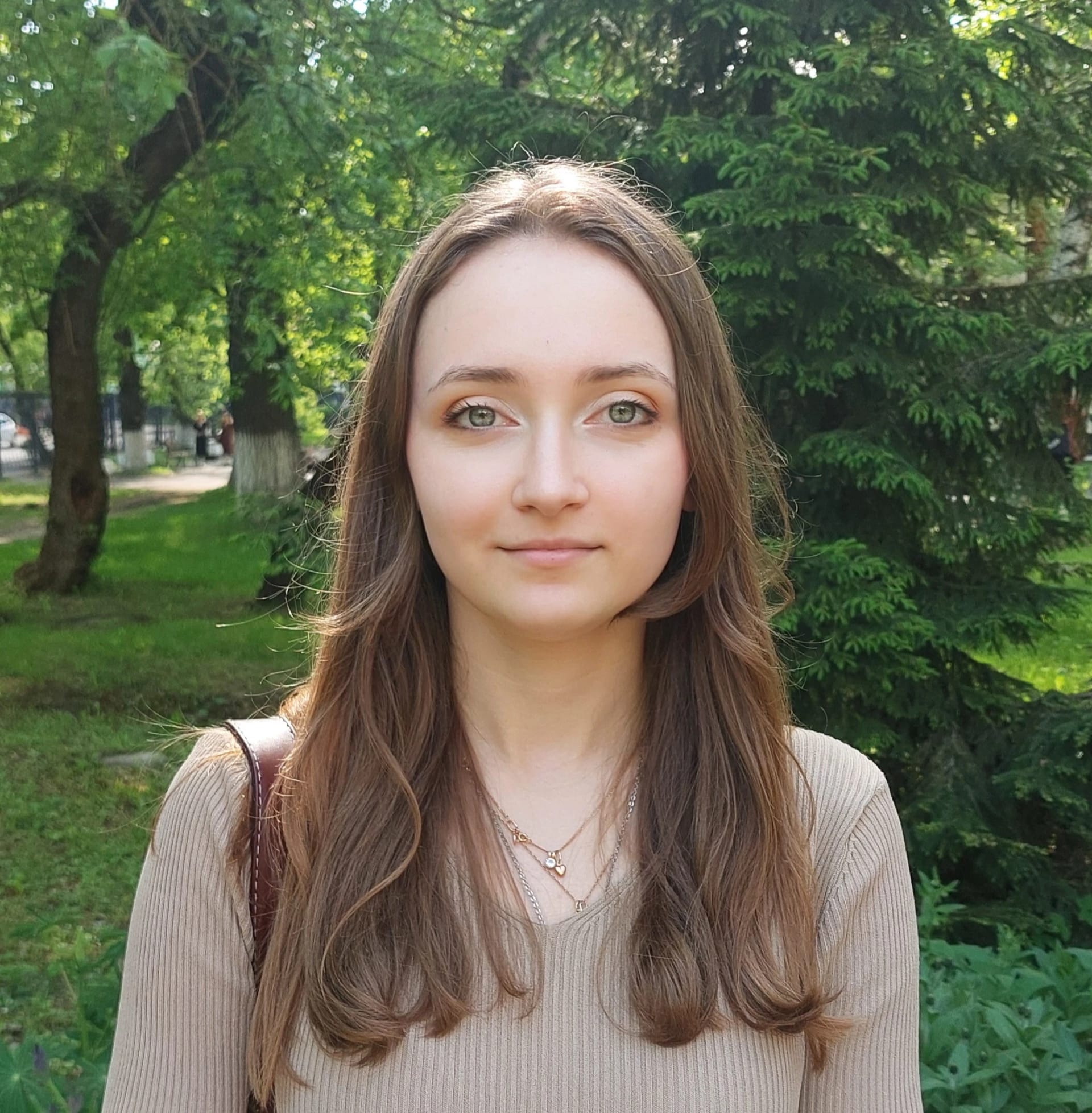 Нелли Хлабыстина