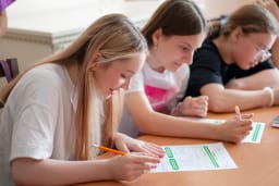 Лагерь академического английского в Ёлочках